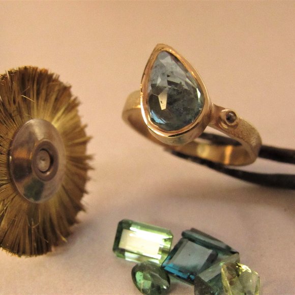 Engagement ring. - Picture 1 of 9